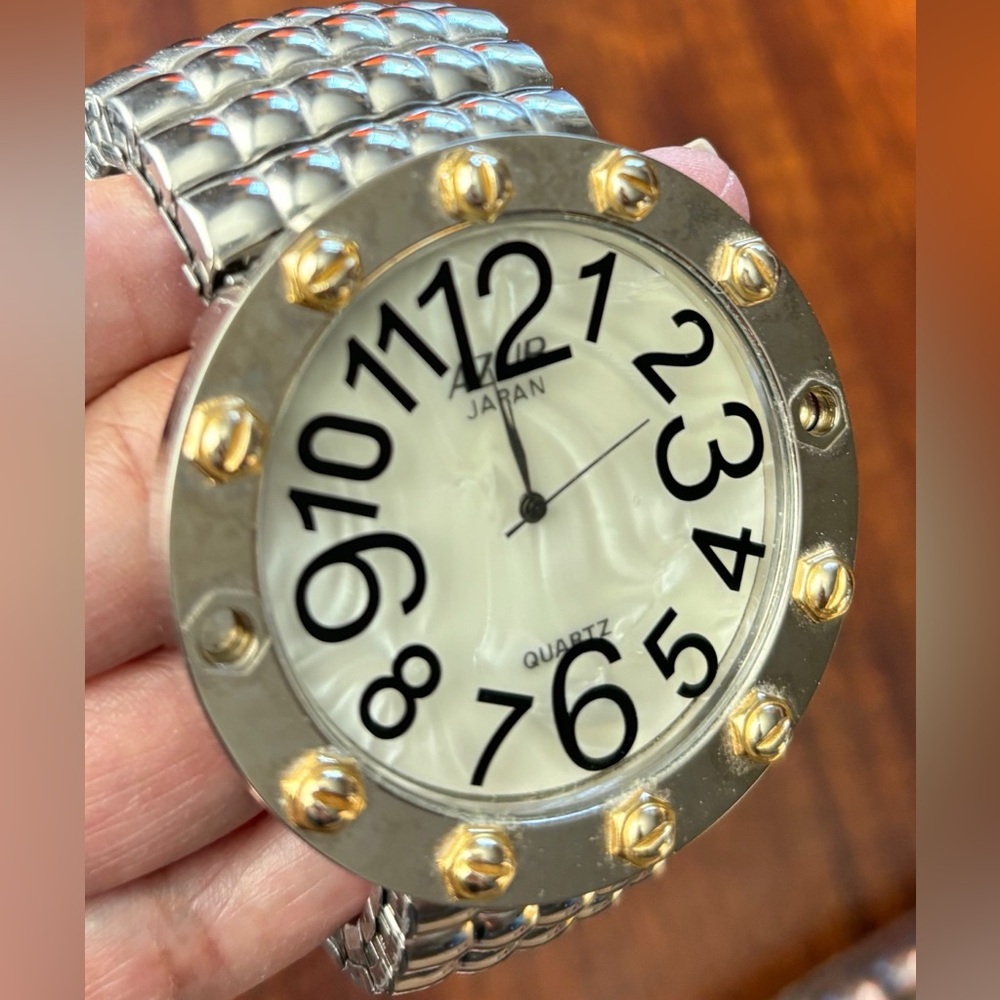 Quartz Watch - Women’s Unique, Fashionable, Oversized Wrist Watch.